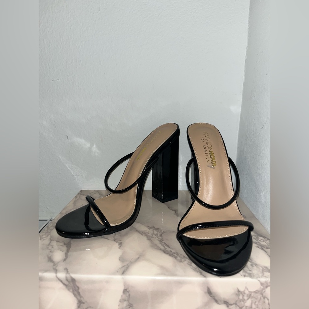 FASHION NOVA Heels